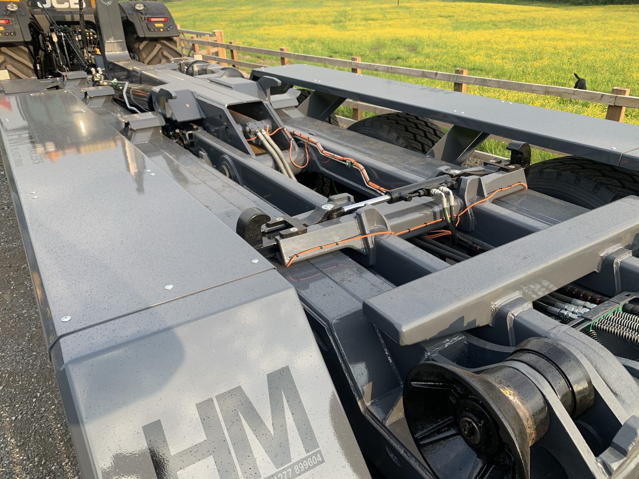 2022 HM Trailers 20 Ton Tri Axle Hooklift Trailer For Sale Dewhurst