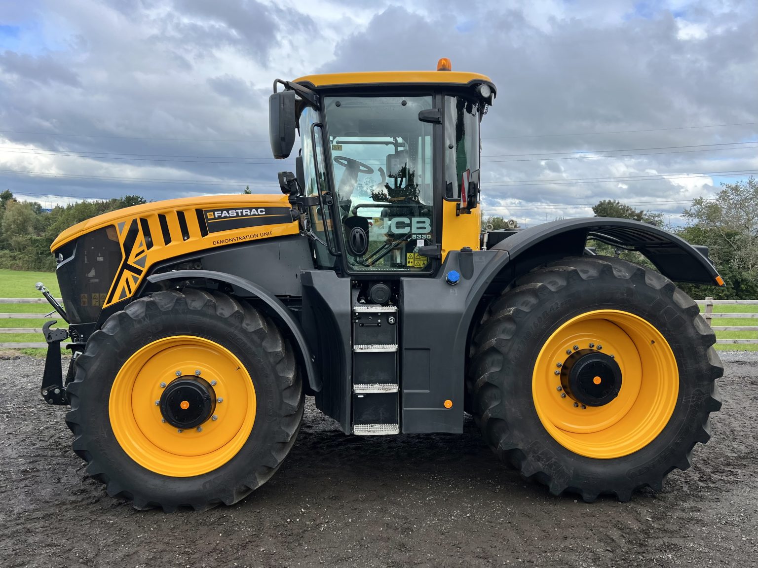 2021 JCB Fastrac 8330 Stage 5 For Sale - Dewhurst Agricultural