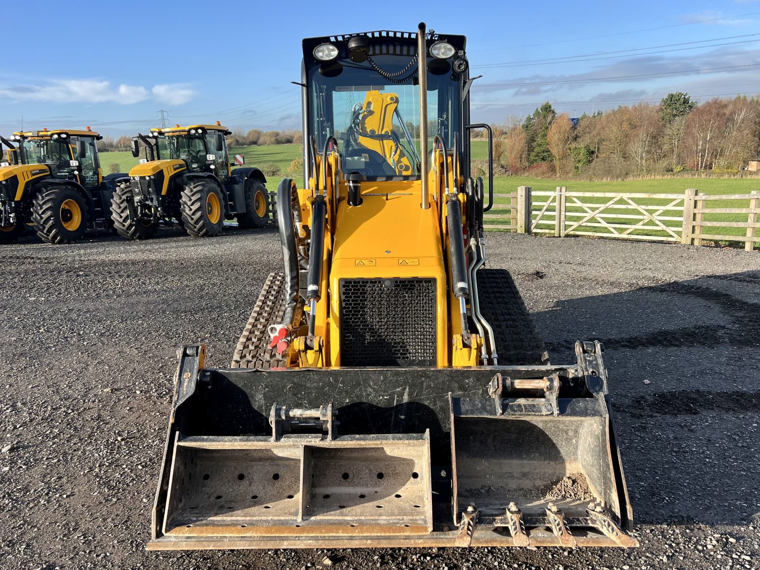 JCB 1CXT-HF Tracked Backhoe Loader For Sale - Dewhurst Agricultural