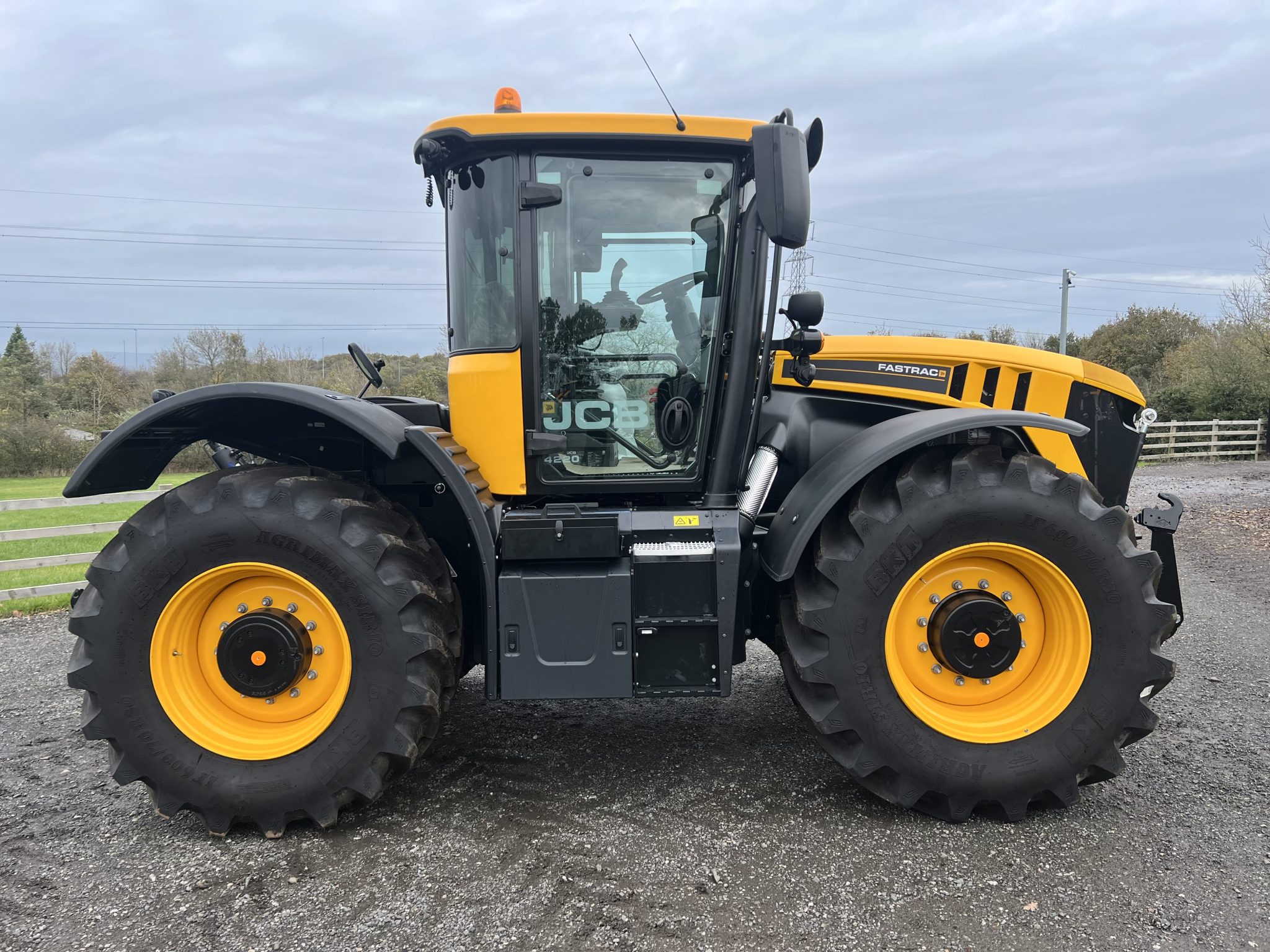 2022 JCB Fastrac 4220 Stage 5 Unused For Sale Dewhurst Agricultural