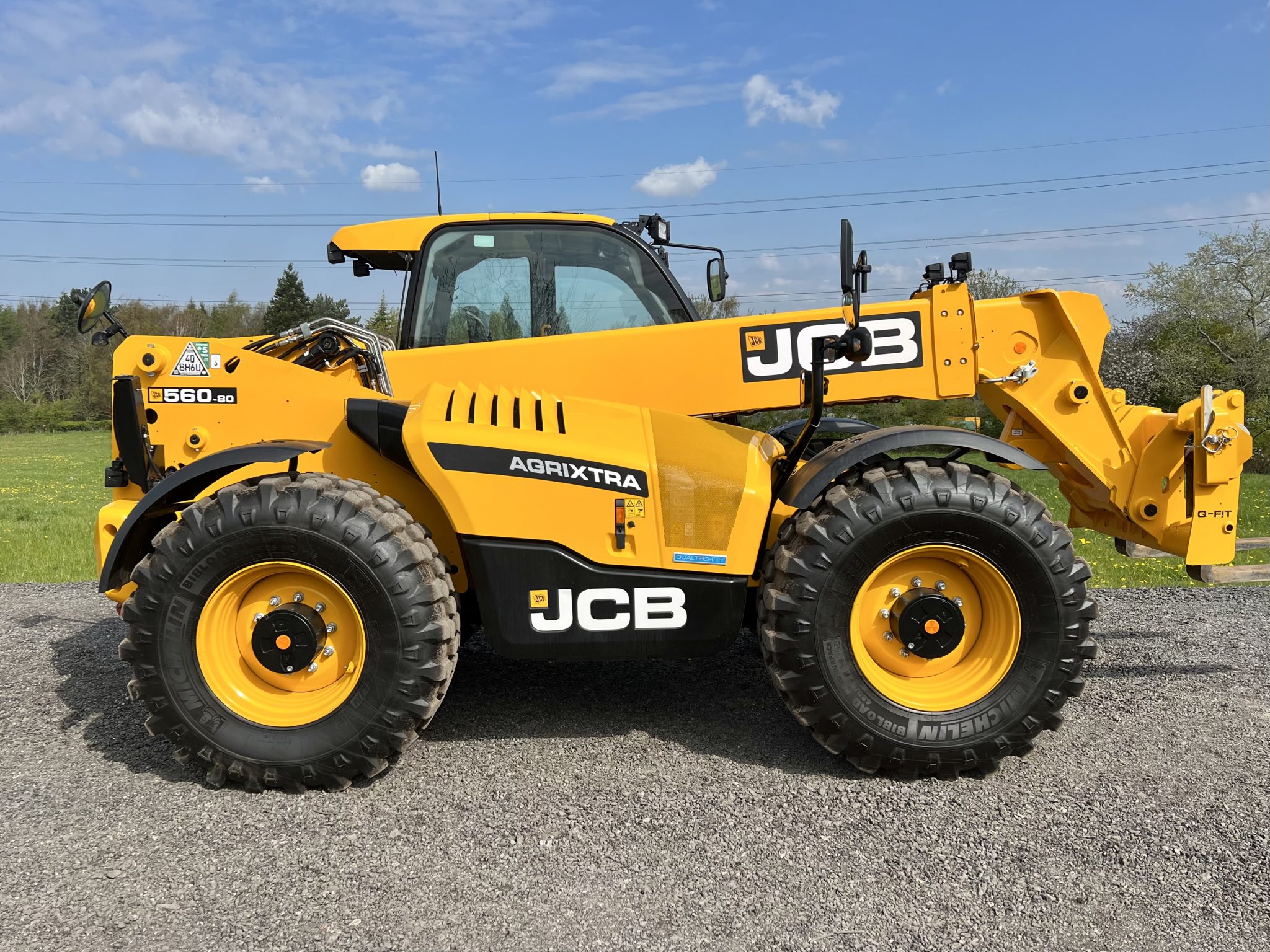 2023-jcb-560-80-agri-xtra-dualtech-for-sale-dewhurst-agricultural
